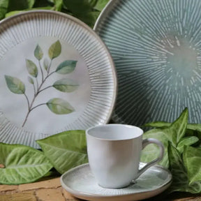 Aparelho de Jantar Flores Natur - Serve 06 pessoas (PRÉ-VENDA)
